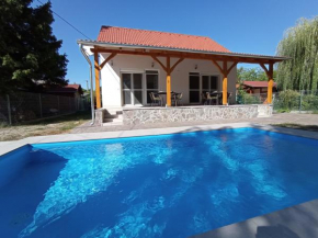 Relax Apartment, Fonyod